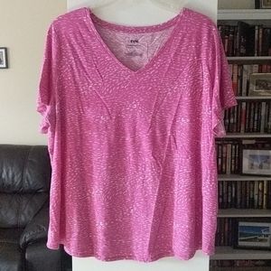 Pink & white pattern t-shirt